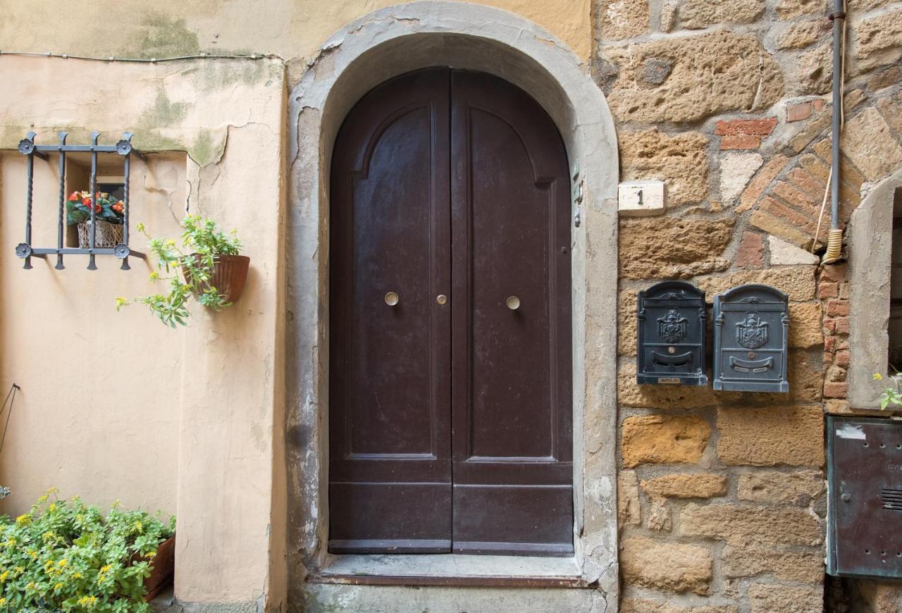 Residenza Porta All'Arco Волтера Екстериор снимка