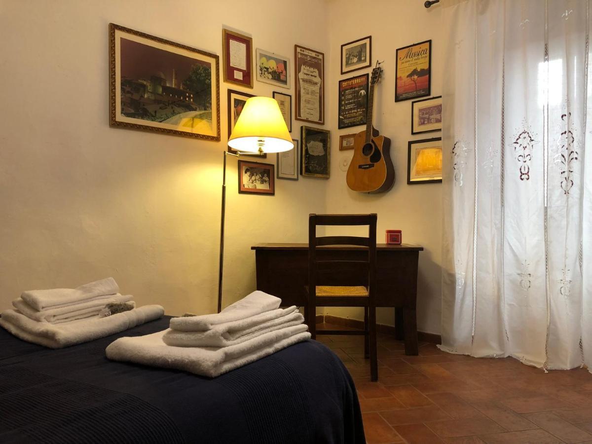 Residenza Porta All'Arco Волтера Екстериор снимка